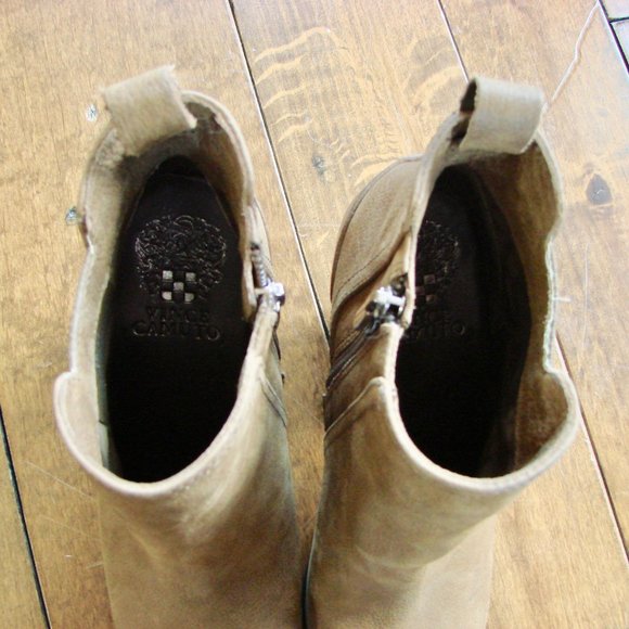 Vince Camuto Hayes Tan Brown Leather Chunky Heel Ankle Boots Booties Size 7 - Picture 10 of 14